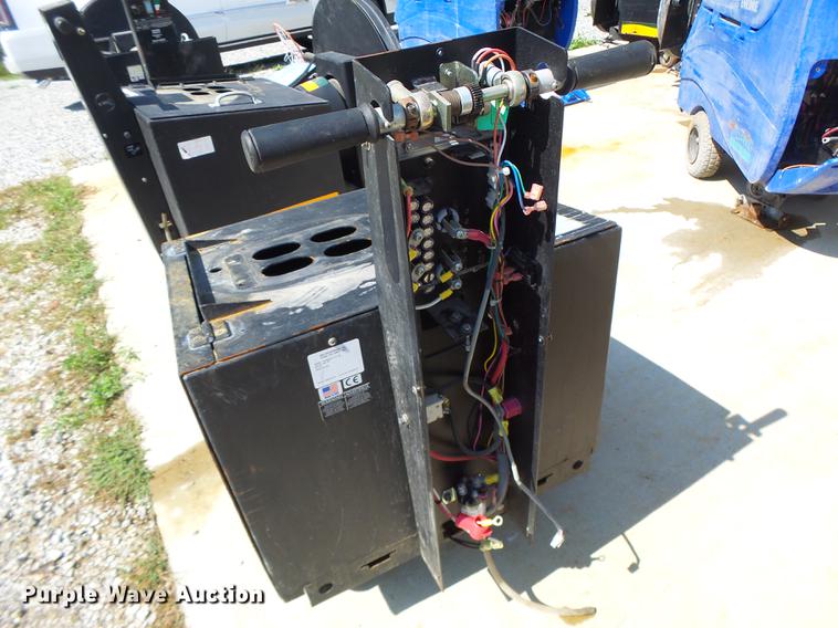 image for item DF9403 (4) NSS battery powered burnishers