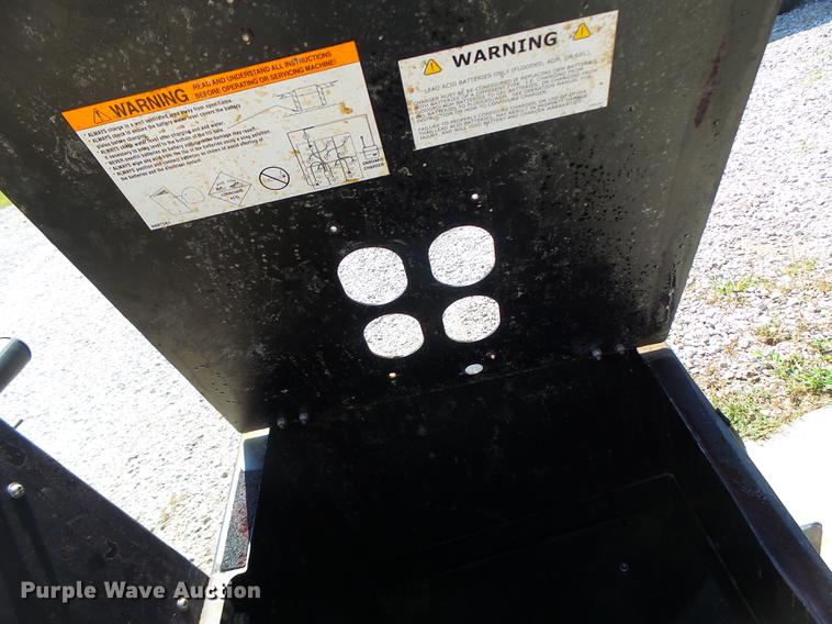 image for item DF9403 (4) NSS battery powered burnishers