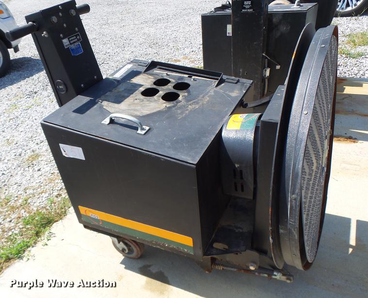 image for item DF9403 (4) NSS battery powered burnishers