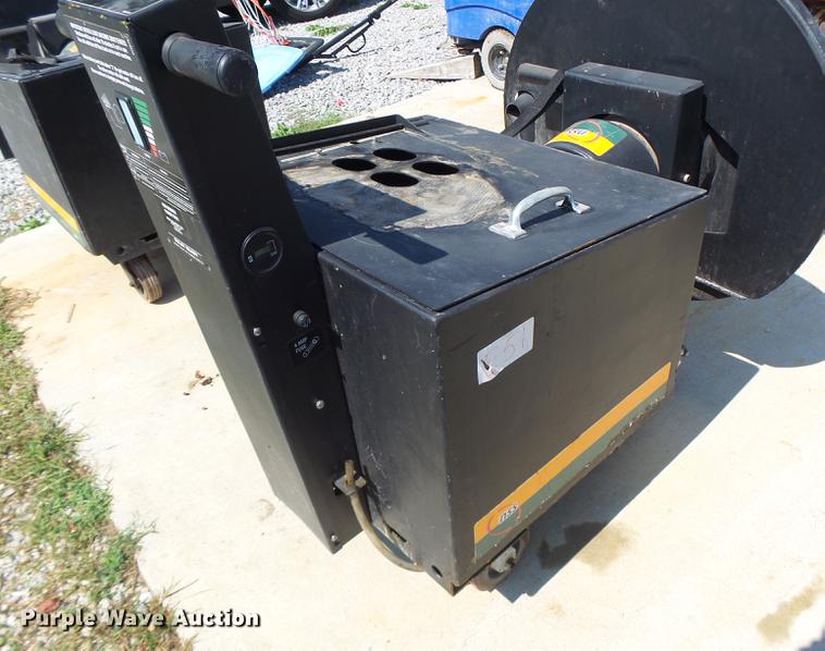 image for item DF9403 (4) NSS battery powered burnishers