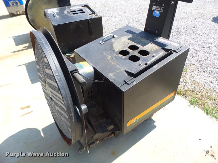 image for item DF9403 (4) NSS battery powered burnishers