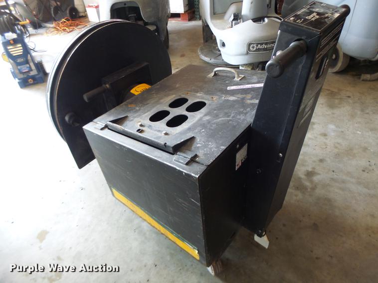 image for item DF9410 (4) NSS battery powered burnishers