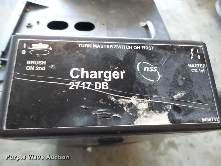 image for item DF9410 (4) NSS battery powered burnishers