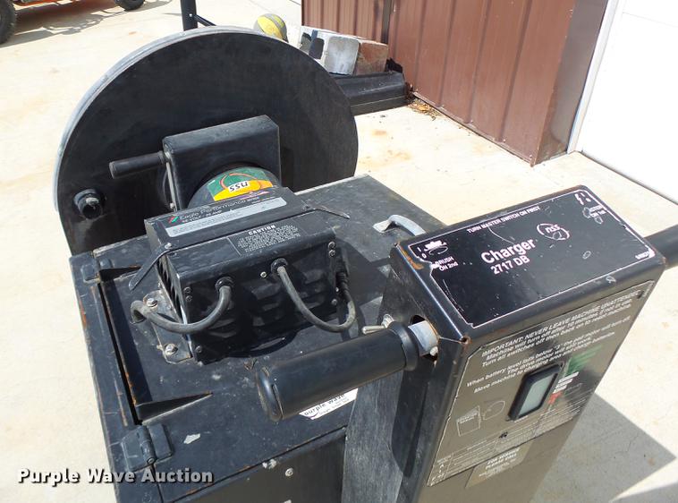 image for item DF9410 (4) NSS battery powered burnishers