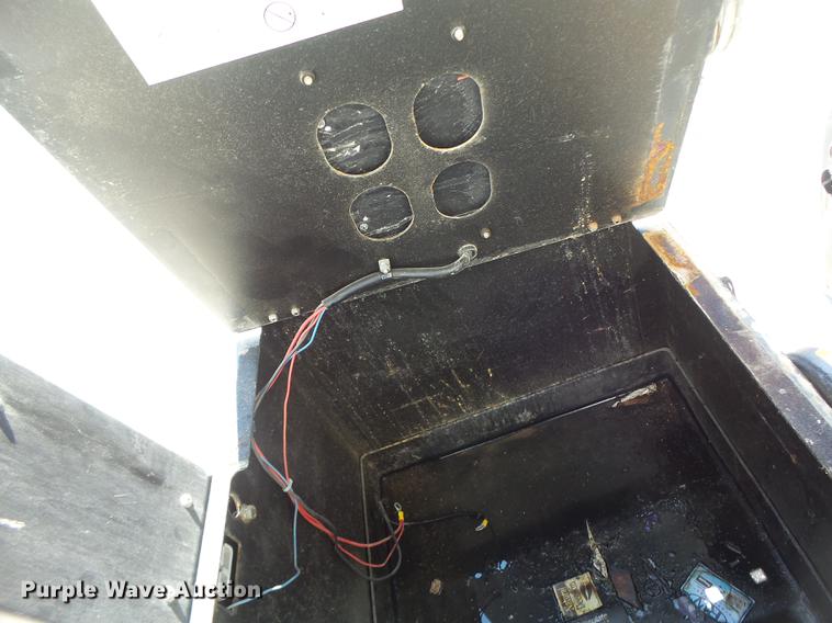 image for item DF9410 (4) NSS battery powered burnishers