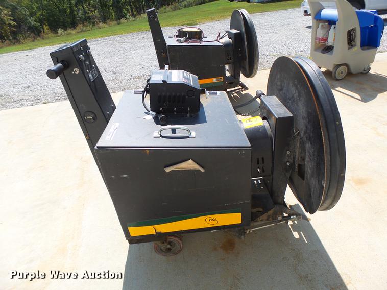 image for item DF9410 (4) NSS battery powered burnishers