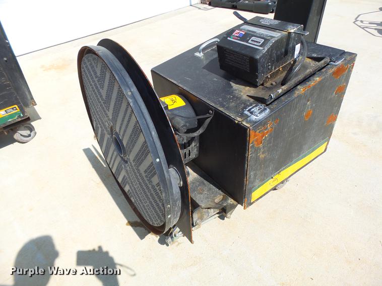 image for item DF9410 (4) NSS battery powered burnishers