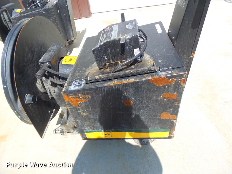 image for item DF9410 (4) NSS battery powered burnishers