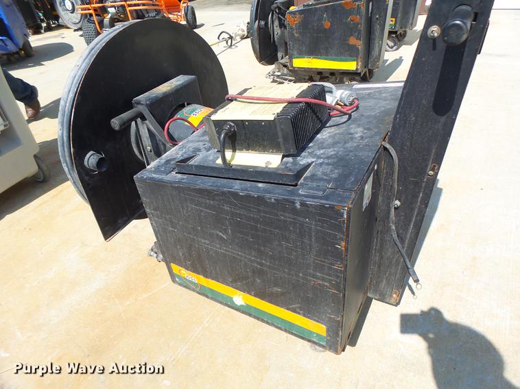 image for item DF9410 (4) NSS battery powered burnishers