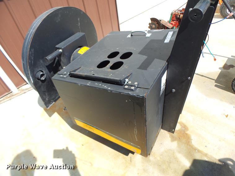 image for item DF9414 (3) NSS battery powered burnishers