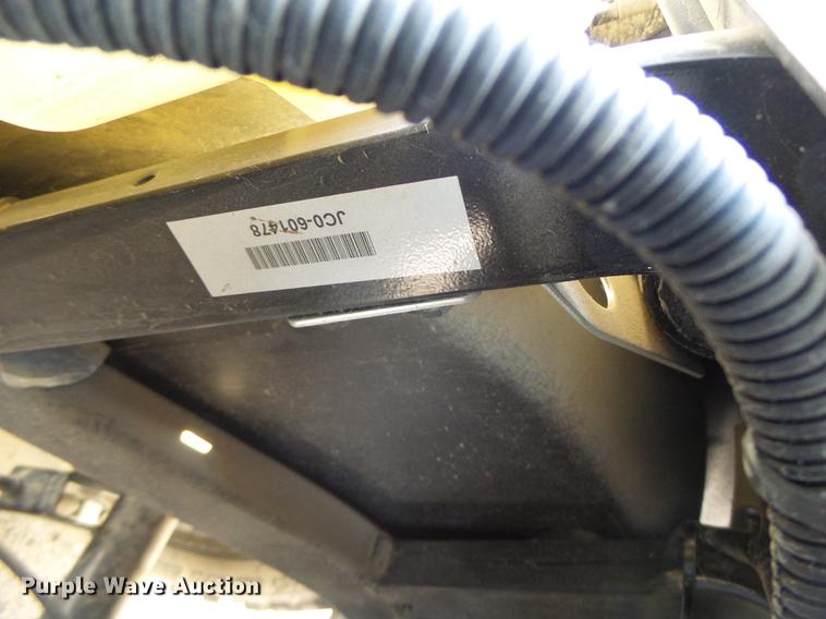 image for item DF9415 2015 Yamaha 2 Plus 2 golf cart