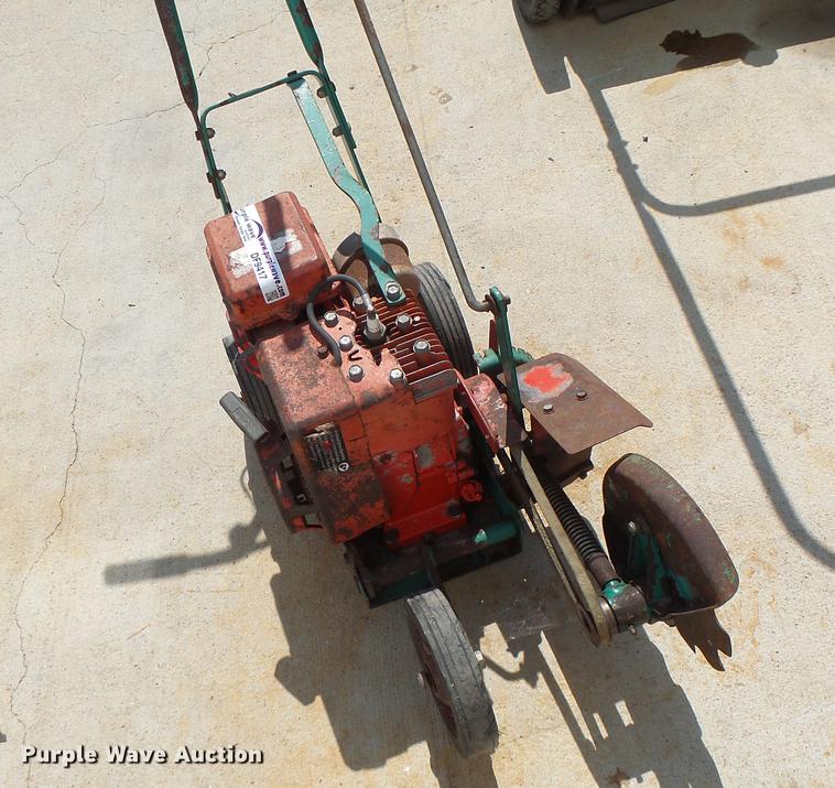 image for item DF9417 Power Time 150 lawn edger