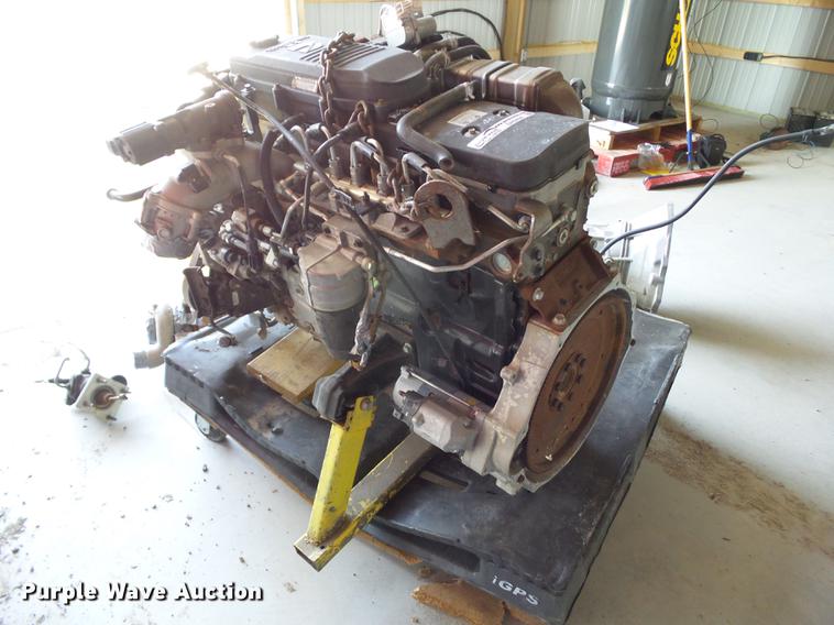 Cummins 6.7L L6 turbo diesel engine in Centerville, IA Item DH9456