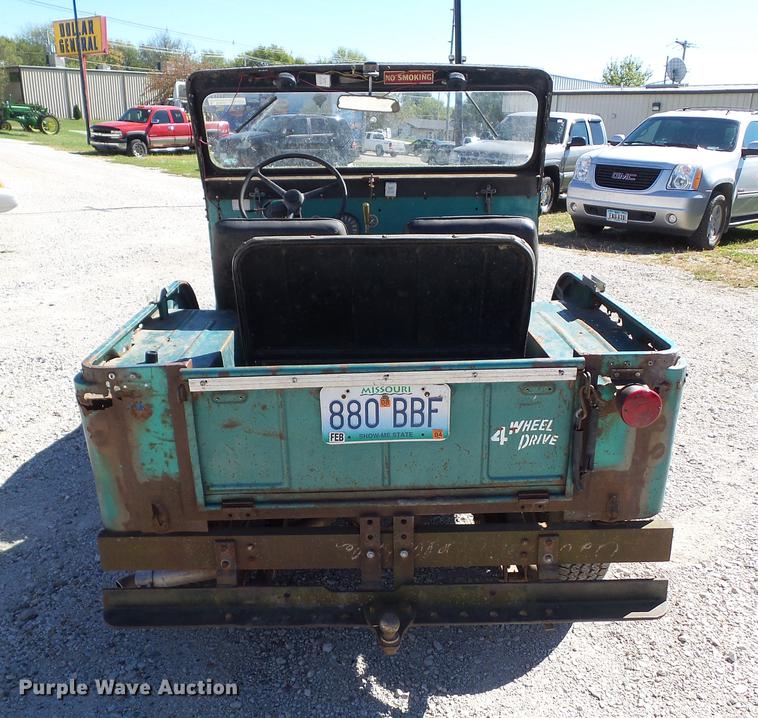 image for item DH9459 1966 Kaiser Jeep