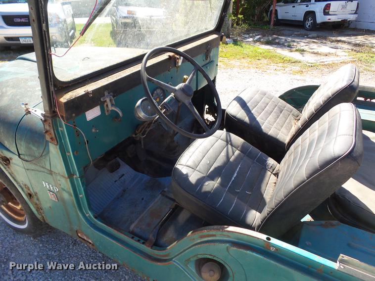 image for item DH9459 1966 Kaiser Jeep