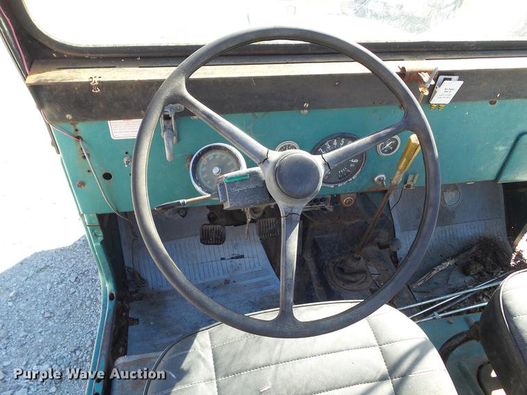 image for item DH9459 1966 Kaiser Jeep