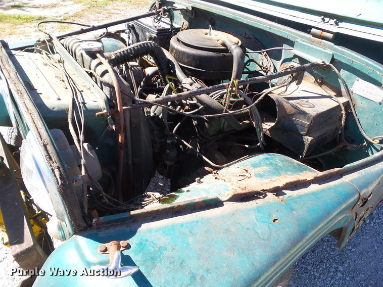 image for item DH9459 1966 Kaiser Jeep