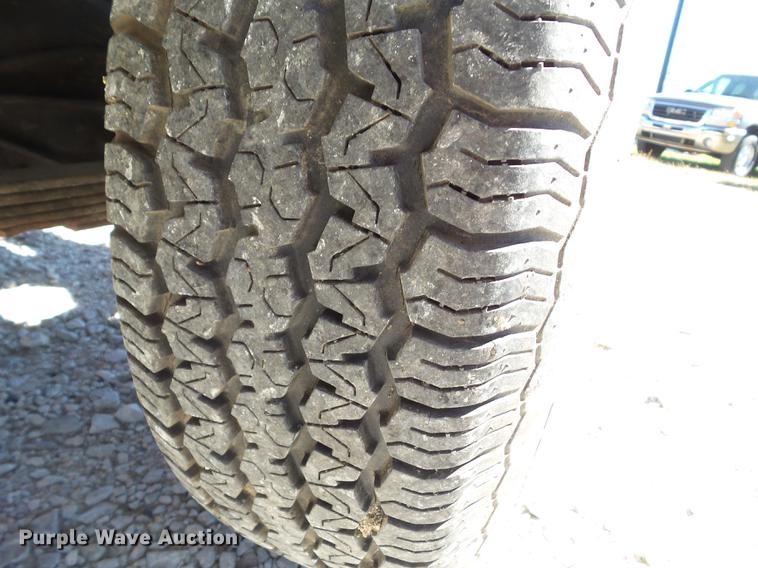 image for item DH9459 1966 Kaiser Jeep