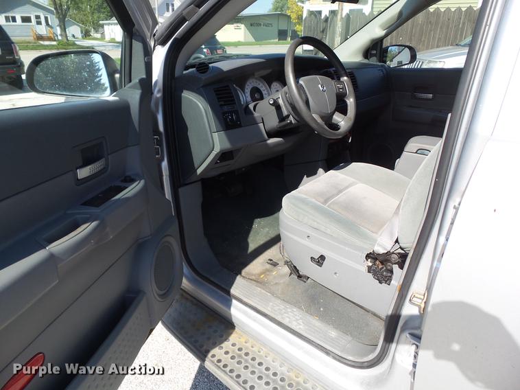 image for item DH9470 2005 Dodge Durango SLT SUV