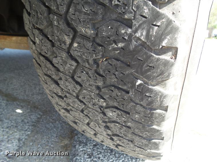 image for item DH9471 2004 Dodge Ram 1500 Quad Cab pickup truck