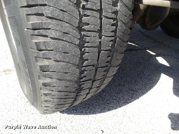 image for item DH9471 2004 Dodge Ram 1500 Quad Cab pickup truck