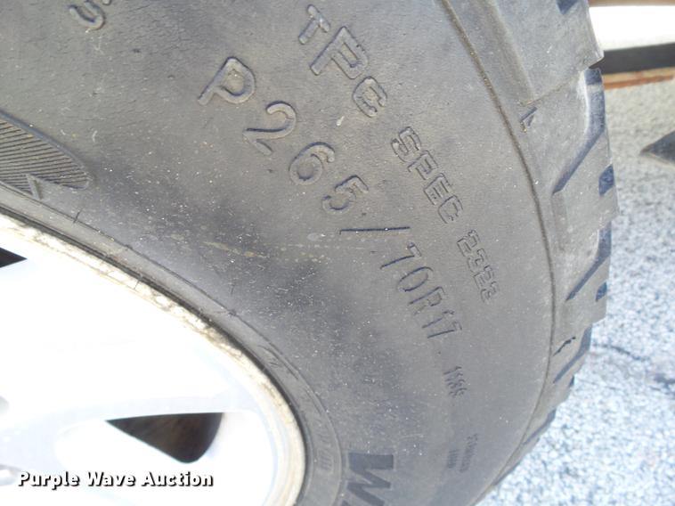 image for item DH9471 2004 Dodge Ram 1500 Quad Cab pickup truck