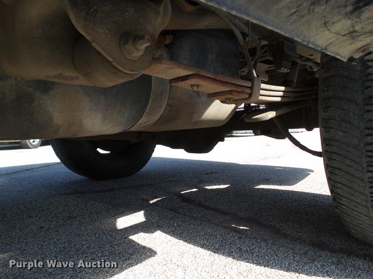 image for item DH9471 2004 Dodge Ram 1500 Quad Cab pickup truck