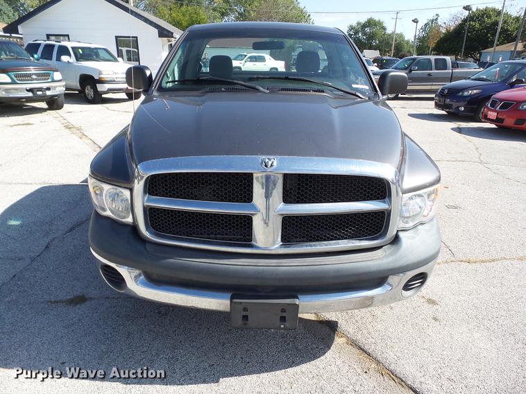 image for item DH9472 2003 Dodge Ram 1500 pickup truck