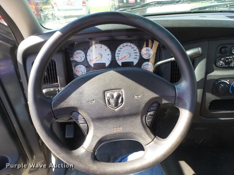 image for item DH9472 2003 Dodge Ram 1500 pickup truck