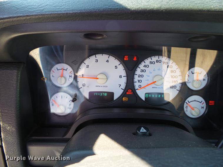 image for item DH9472 2003 Dodge Ram 1500 pickup truck