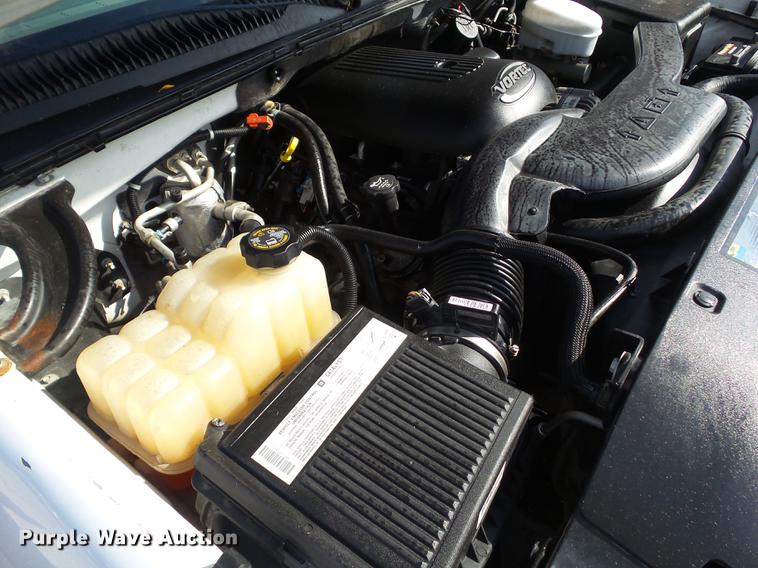 image for item DH9474 2004 GMC Yukon SUV