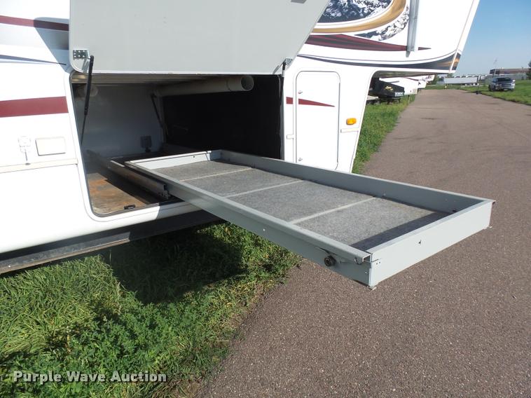 image for item DH9713 2013 Keystone Montana camper