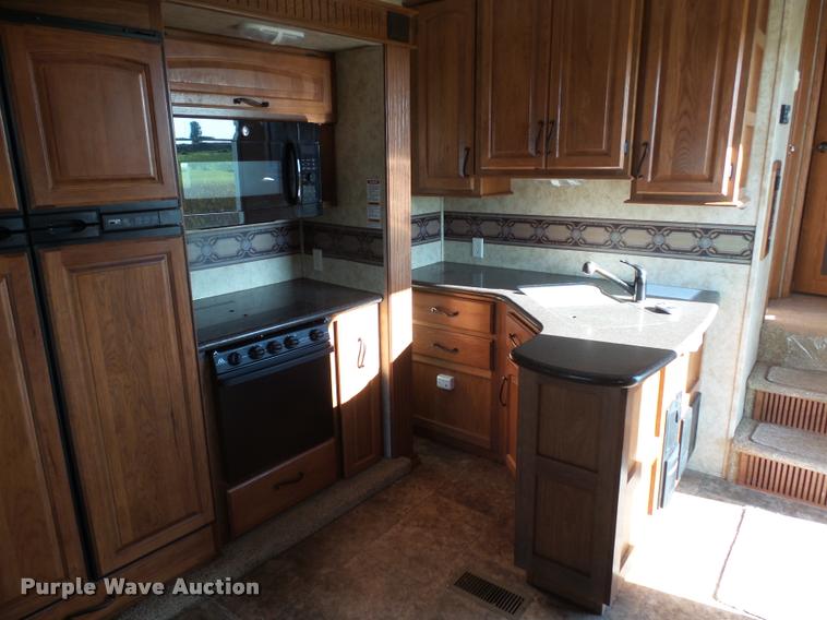 image for item DH9713 2013 Keystone Montana camper