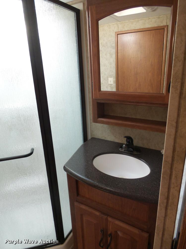 image for item DH9713 2013 Keystone Montana camper