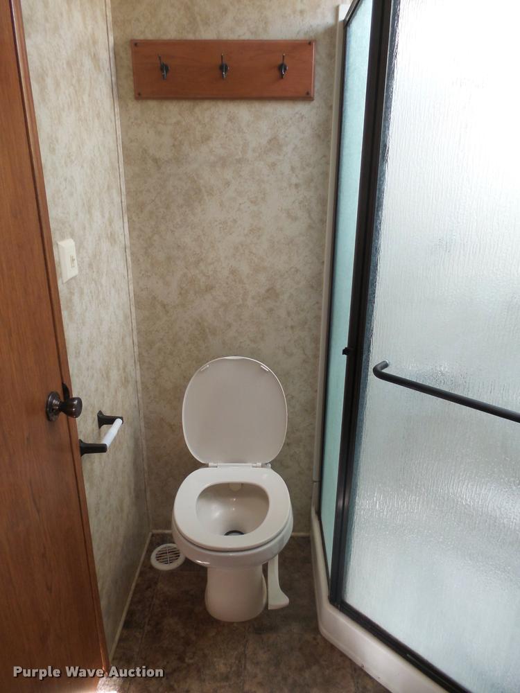 image for item DH9713 2013 Keystone Montana camper