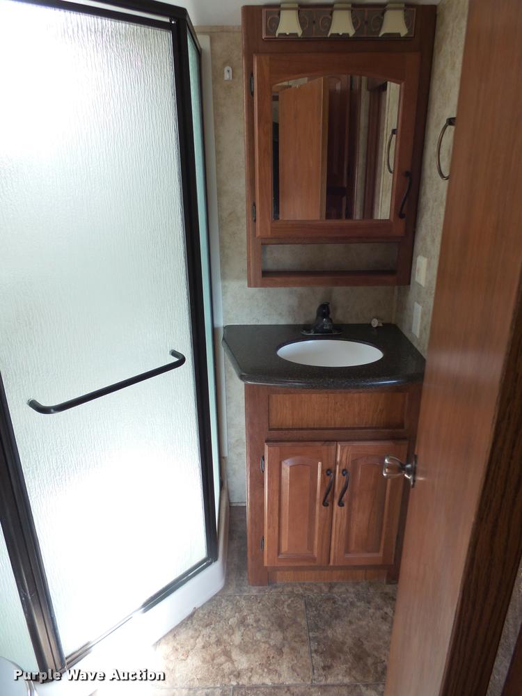 image for item DH9713 2013 Keystone Montana camper