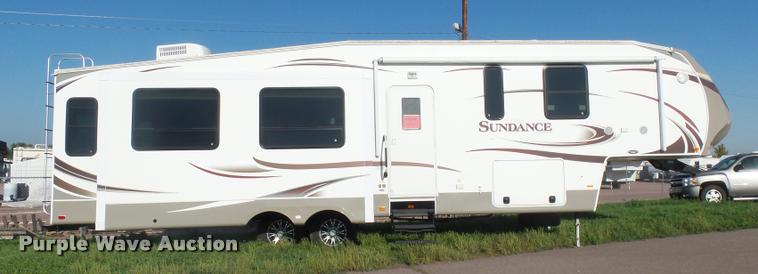 image for item DH9714 2013 Sundance 3310CL camper