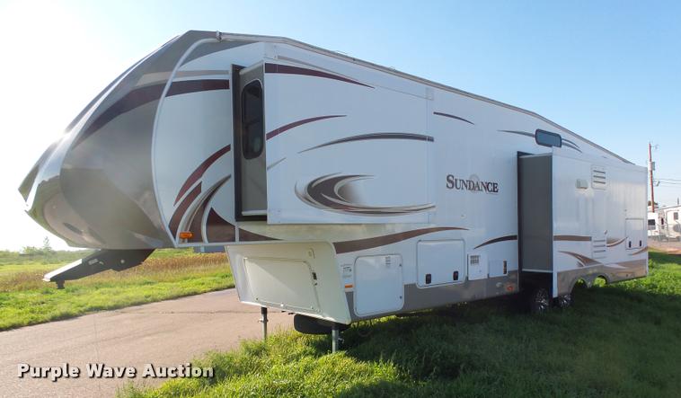 image for item DH9714 2013 Sundance 3310CL camper
