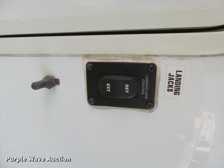 image for item DH9714 2013 Sundance 3310CL camper