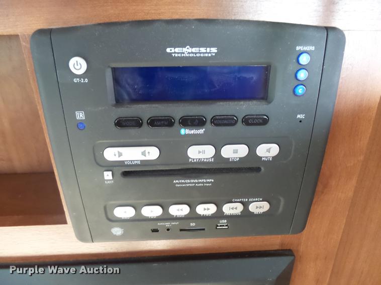 image for item DH9714 2013 Sundance 3310CL camper