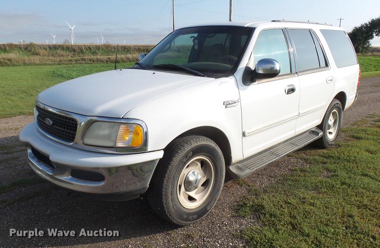 image for item DH9728 1998 Ford Expedition SUV