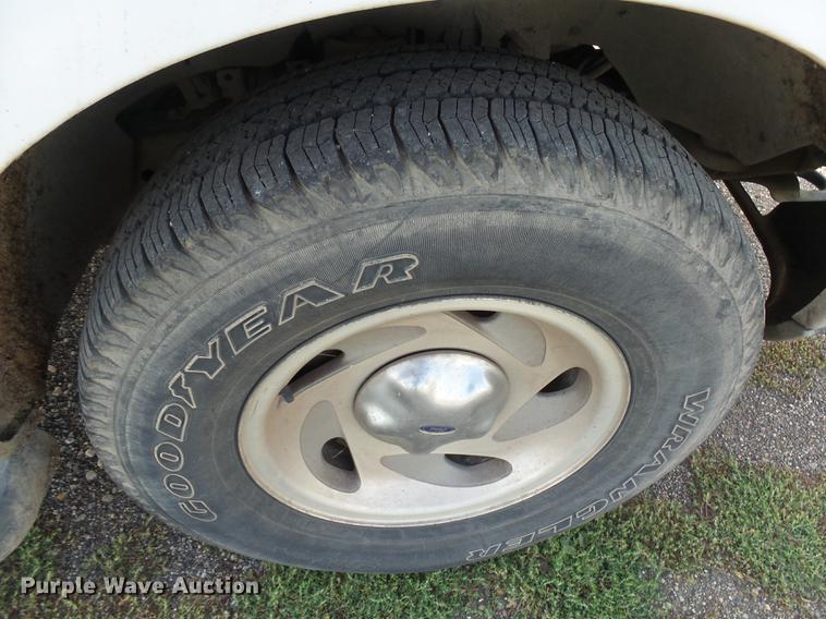 image for item DH9728 1998 Ford Expedition SUV