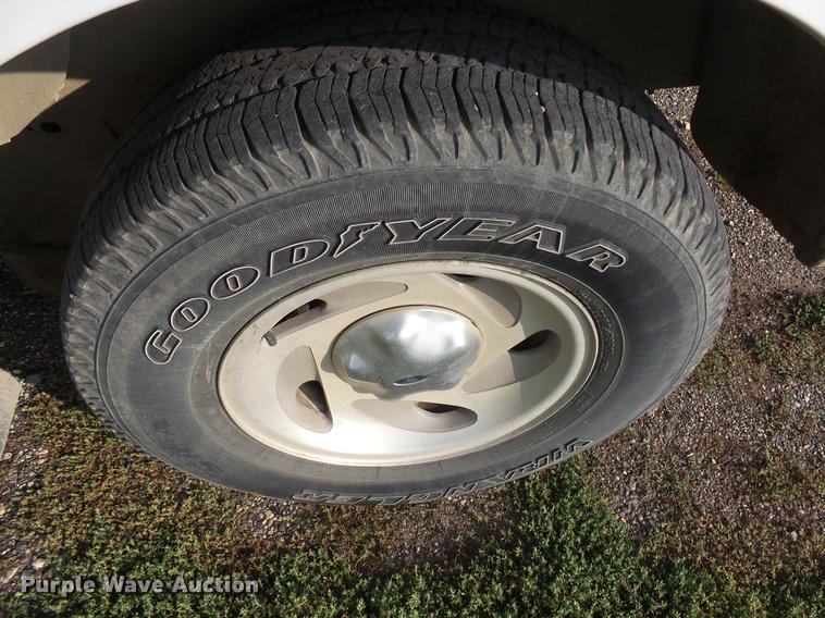 image for item DH9728 1998 Ford Expedition SUV