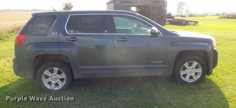 image for item DH9730 2010 GMC Terrain SUV
