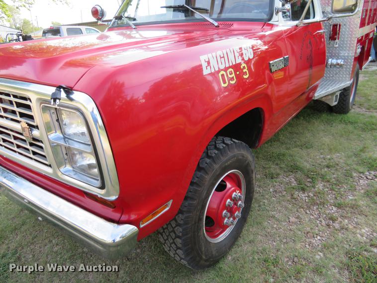 image for item DI9853 1980 Dodge Ram Power Wagon 400 Pierce mini pumper fire truck