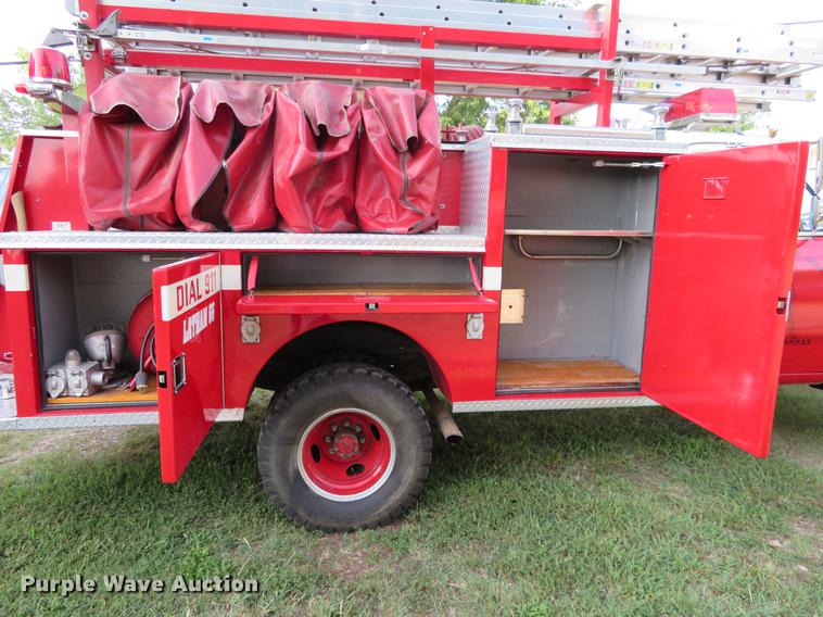 image for item DI9853 1980 Dodge Ram Power Wagon 400 Pierce mini pumper fire truck