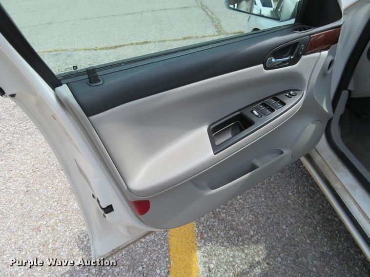 image for item DI9880 2008 Chevrolet Impala LT