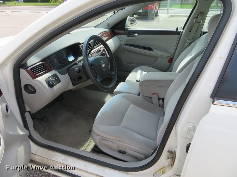 image for item DI9880 2008 Chevrolet Impala LT