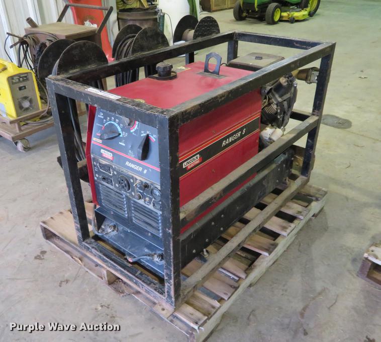 image for item DI9894 Lincoln Ranger 8 welder