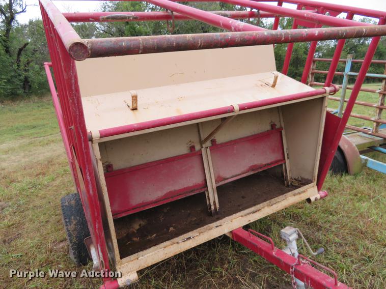 image for item DI9897 3C cattle feeder